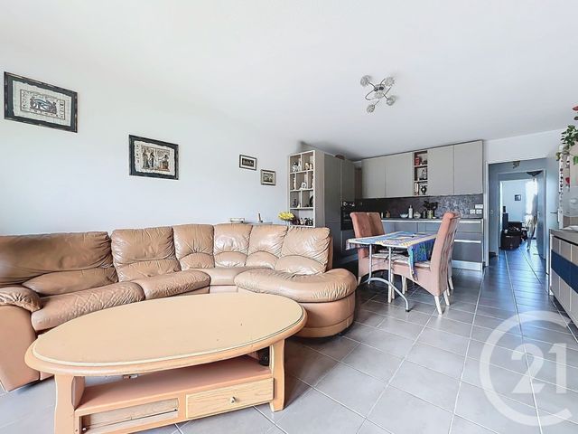 Appartement F4 à vendre - 4 pièces - 84 m2 - Nice - 06 - PROVENCE-ALPES-COTE-D-AZUR