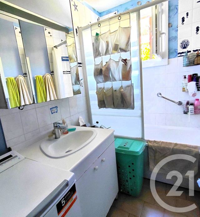 Maison à vendre - 6 pièces - 98,96 m2 - Villeneuve Loubet - 06 - PROVENCE-ALPES-COTE-D-AZUR