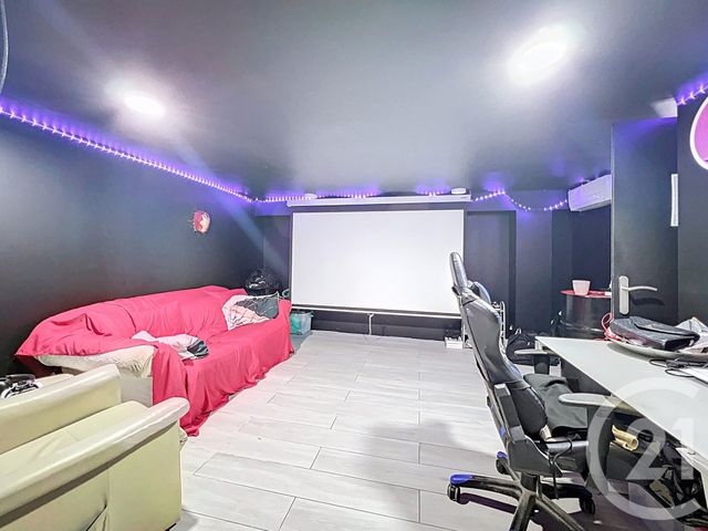 Maison à vendre - 8 pièces - 225,55 m2 - Vallauris - 06 - PROVENCE-ALPES-COTE-D-AZUR