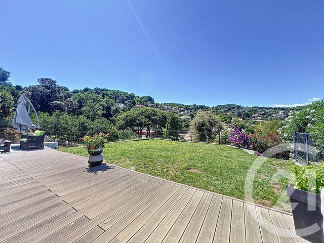 Maison à vendre - 8 pièces - 225,55 m2 - Vallauris - 06 - PROVENCE-ALPES-COTE-D-AZUR