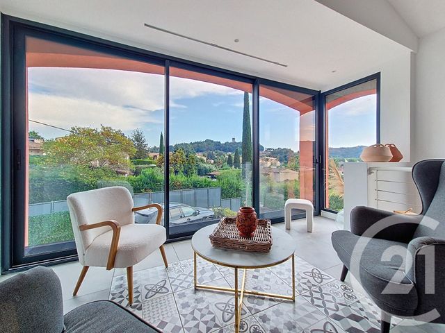 Maison à vendre - 6 pièces - 310 m2 - Villeneuve Loubet - 06 - PROVENCE-ALPES-COTE-D-AZUR