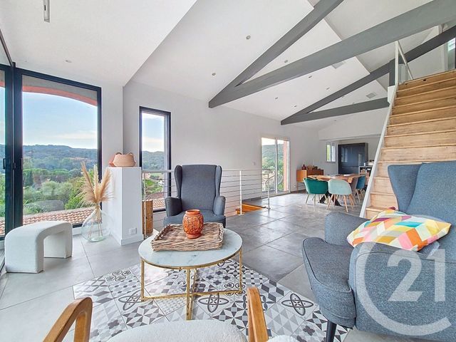 Maison à vendre - 6 pièces - 310 m2 - Villeneuve Loubet - 06 - PROVENCE-ALPES-COTE-D-AZUR