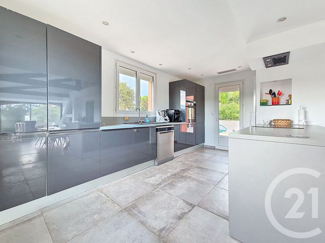 Maison à vendre - 6 pièces - 310 m2 - Villeneuve Loubet - 06 - PROVENCE-ALPES-COTE-D-AZUR