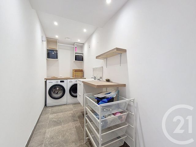 Maison à vendre - 6 pièces - 310 m2 - Villeneuve Loubet - 06 - PROVENCE-ALPES-COTE-D-AZUR