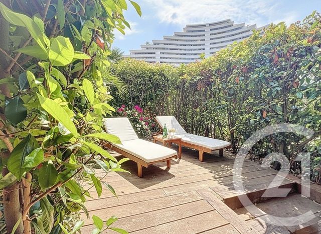 Appartement F1 &agrave; vendre - 1 pi&egrave;ce - 24,06 m2 - Villeneuve Loubet - 06 - PROVENCE-ALPES-COTE-D-AZUR