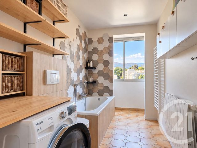 Appartement F4 &agrave; vendre - 4 pi&egrave;ces - 82,95 m2 - Cagnes Sur Mer - 06 - PROVENCE-ALPES-COTE-D-AZUR