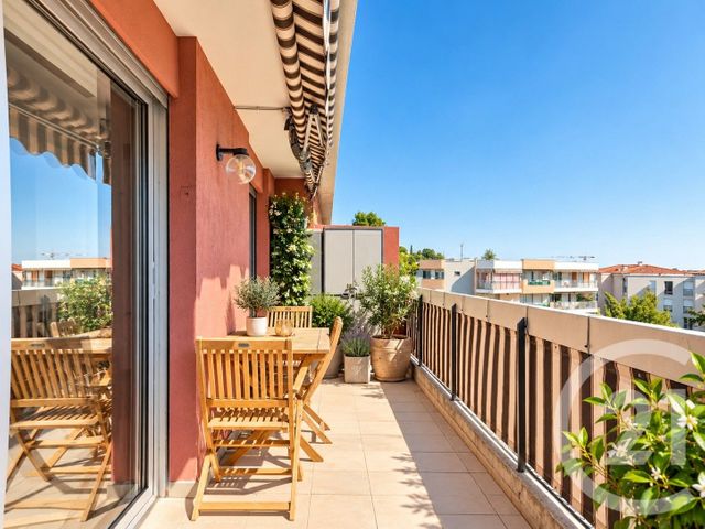 Appartement F4 &agrave; vendre - 4 pi&egrave;ces - 82,95 m2 - Cagnes Sur Mer - 06 - PROVENCE-ALPES-COTE-D-AZUR
