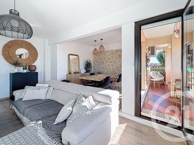 Appartement F3 &agrave; vendre - 3 pi&egrave;ces - 77,27 m2 - Cagnes Sur Mer - 06 - PROVENCE-ALPES-COTE-D-AZUR