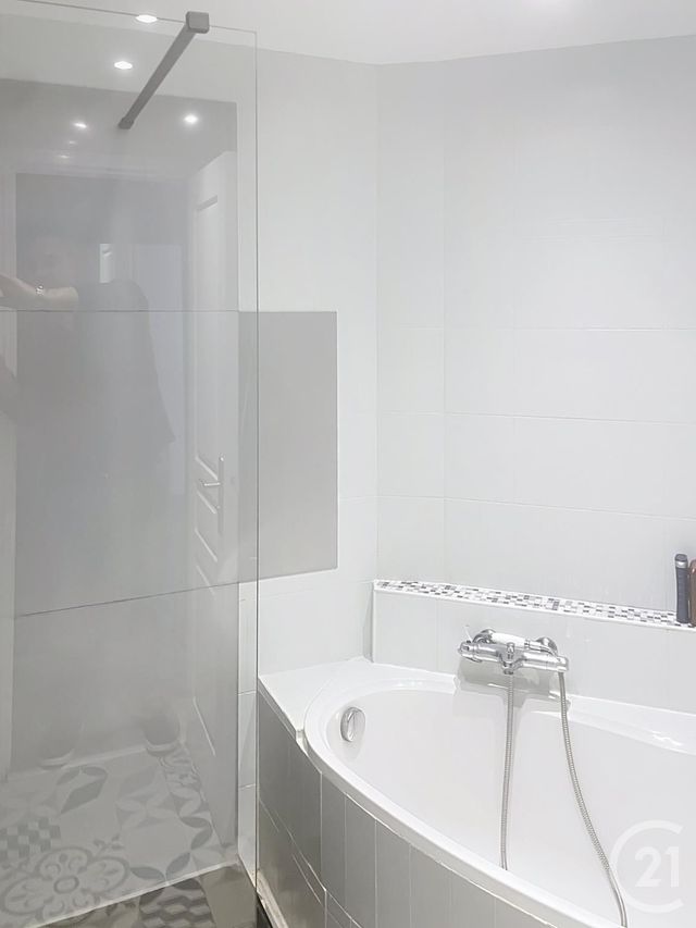 Appartement F3 &agrave; vendre - 3 pi&egrave;ces - 77,27 m2 - Cagnes Sur Mer - 06 - PROVENCE-ALPES-COTE-D-AZUR