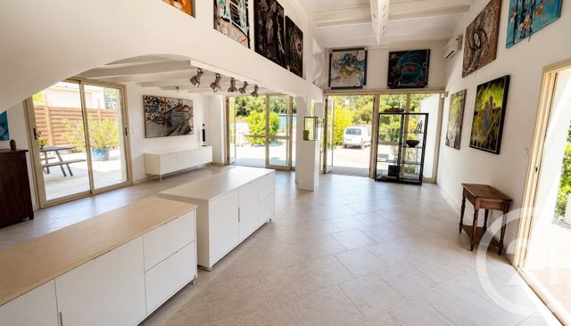 Maison &agrave; vendre - 5 pi&egrave;ces - 198,35 m2 - Villeneuve Loubet - 06 - PROVENCE-ALPES-COTE-D-AZUR