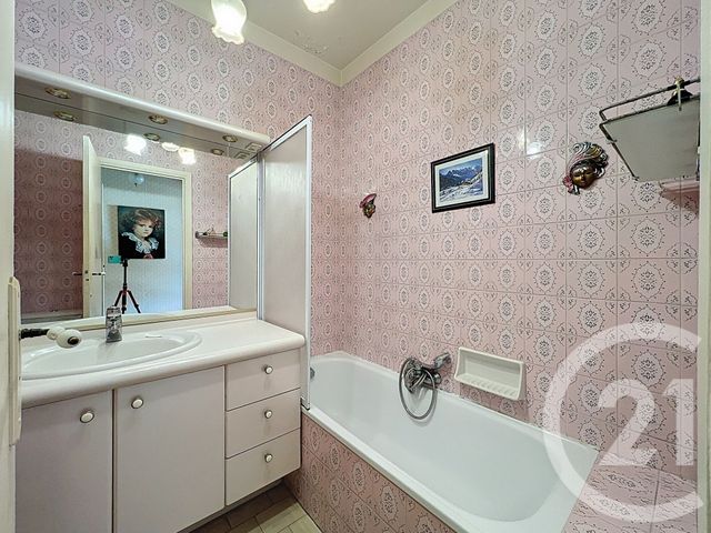 Appartement F3 bis &agrave; vendre - 4 pi&egrave;ces - 90,07 m2 - Cagnes Sur Mer - 06 - PROVENCE-ALPES-COTE-D-AZUR