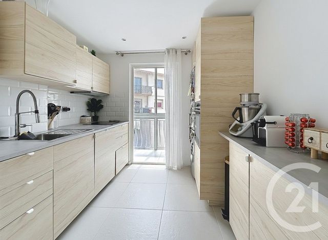 Appartement F3 &agrave; vendre - 3 pi&egrave;ces - 57,09 m2 - Cagnes Sur Mer - 06 - PROVENCE-ALPES-COTE-D-AZUR