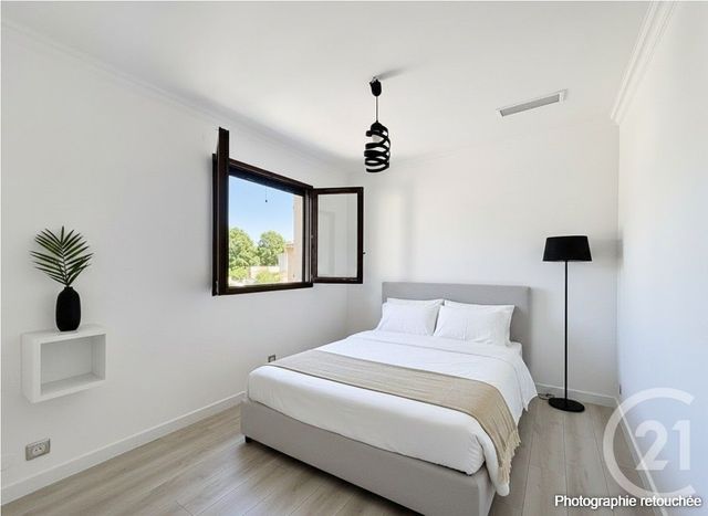 Maison &agrave; vendre - 5 pi&egrave;ces - 117 m2 - Villeneuve Loubet - 06 - PROVENCE-ALPES-COTE-D-AZUR