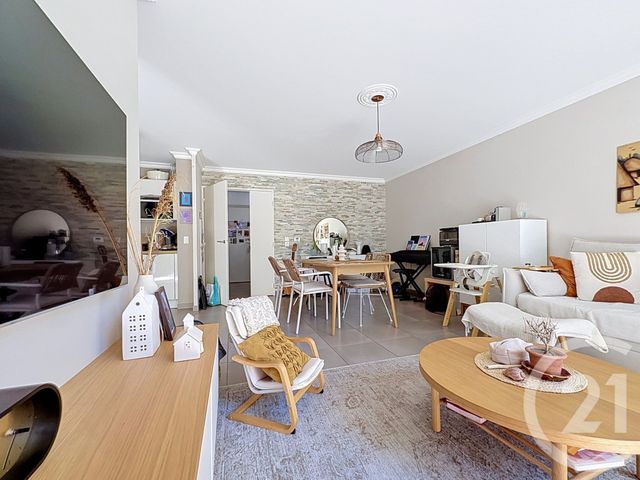Maison &agrave; vendre - 3 pi&egrave;ces - 68,60 m2 - Cagnes Sur Mer - 06 - PROVENCE-ALPES-COTE-D-AZUR