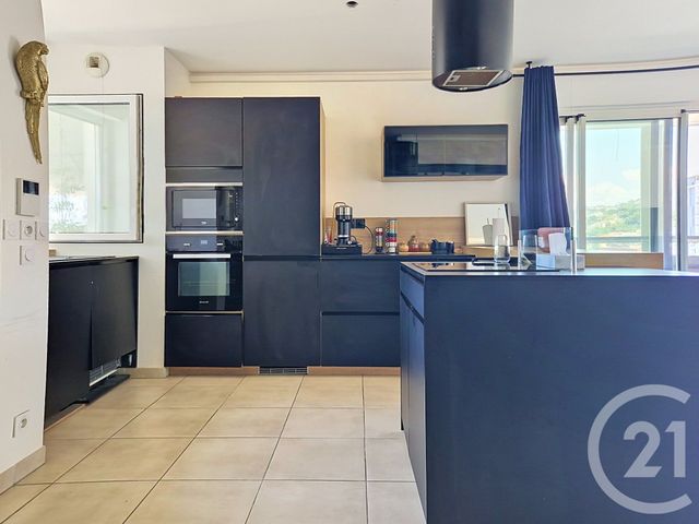 Appartement F4 &agrave; vendre - 4 pi&egrave;ces - 74,13 m2 - Nice - 06 - PROVENCE-ALPES-COTE-D-AZUR
