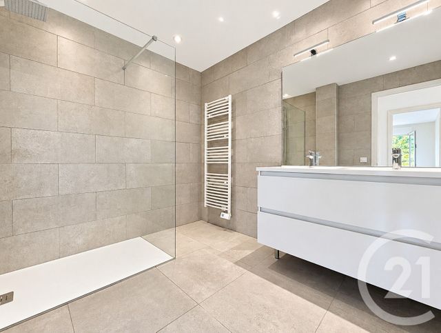 Appartement F3 &agrave; vendre - 3 pi&egrave;ces - 86,74 m2 - Vence - 06 - PROVENCE-ALPES-COTE-D-AZUR