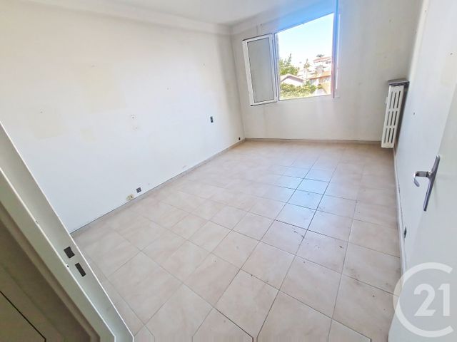 Appartement F3 &agrave; vendre - 3 pi&egrave;ces - 62,40 m2 - Cagnes Sur Mer - 06 - PROVENCE-ALPES-COTE-D-AZUR