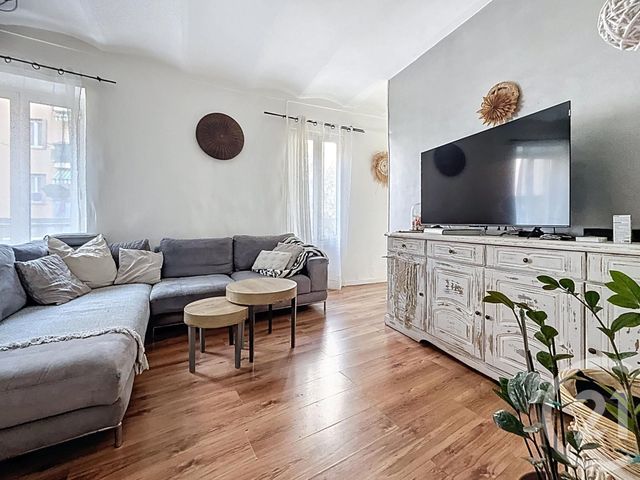 Appartement F4 &agrave; vendre - 4 pi&egrave;ces - 98 m2 - Cagnes Sur Mer - 06 - PROVENCE-ALPES-COTE-D-AZUR