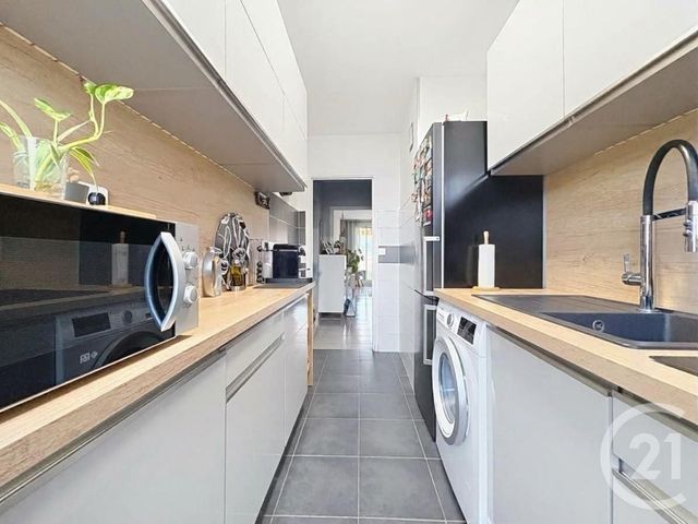 Appartement F3 &agrave; vendre - 3 pi&egrave;ces - 56,08 m2 - Cagnes Sur Mer - 06 - PROVENCE-ALPES-COTE-D-AZUR