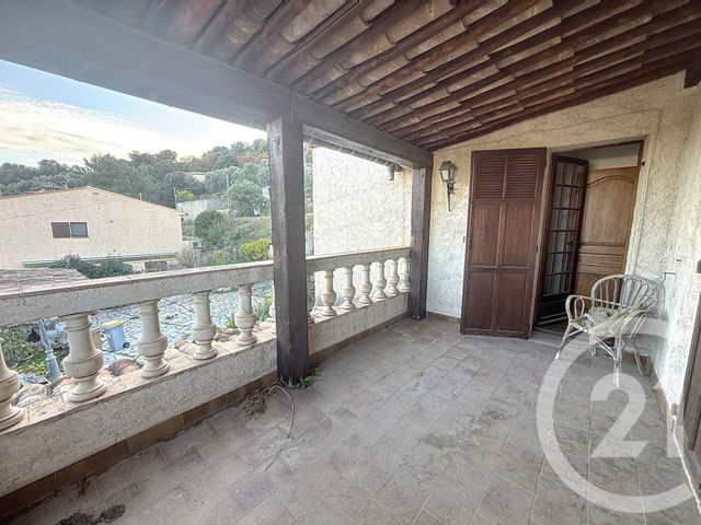Maison &agrave; vendre - 5 pi&egrave;ces - 124,19 m2 - St Laurent Du Var - 06 - PROVENCE-ALPES-COTE-D-AZUR