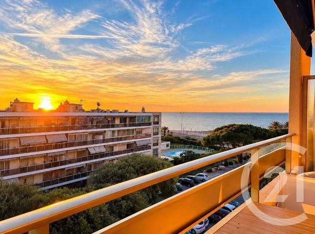 Appartement F1 &agrave; louer - 1 pi&egrave;ce - 27,28 m2 - Cagnes Sur Mer - 06 - PROVENCE-ALPES-COTE-D-AZUR