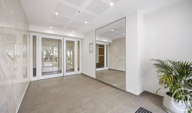 Appartement 3 pièces 63 m² · à Villeneuve-Loubet · 63 m² · 515 000 €