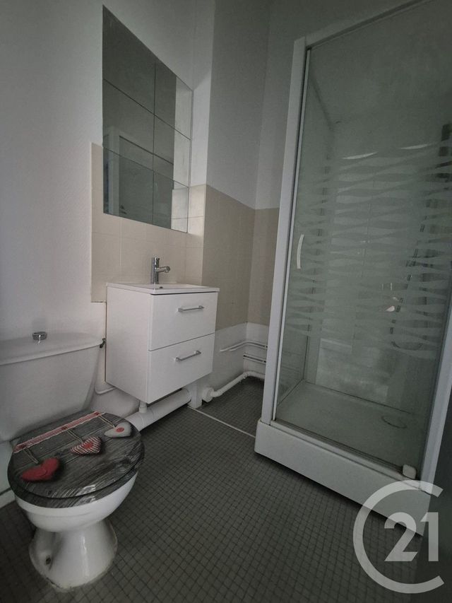 Appartement F2 à louer - 2 pièces - 53,92 m2 - Pont Audemer - 27 - HAUTE-NORMANDIE