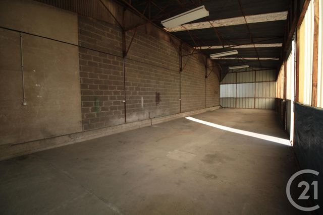 Appartement Local à louer - 1 pièce - 125 m2 - Tourville Sur Pont Audemer - 27 - HAUTE-NORMANDIE