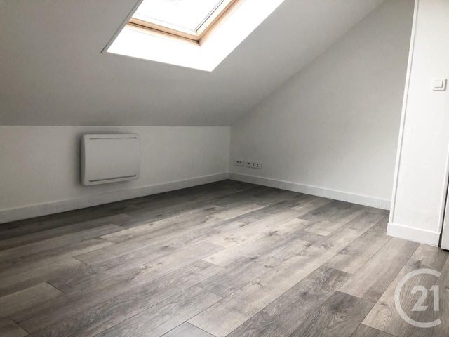 Appartement T4 &agrave; louer - 4 pi&egrave;ces - 57,43 m2 - Pont Audemer - 27 - HAUTE-NORMANDIE