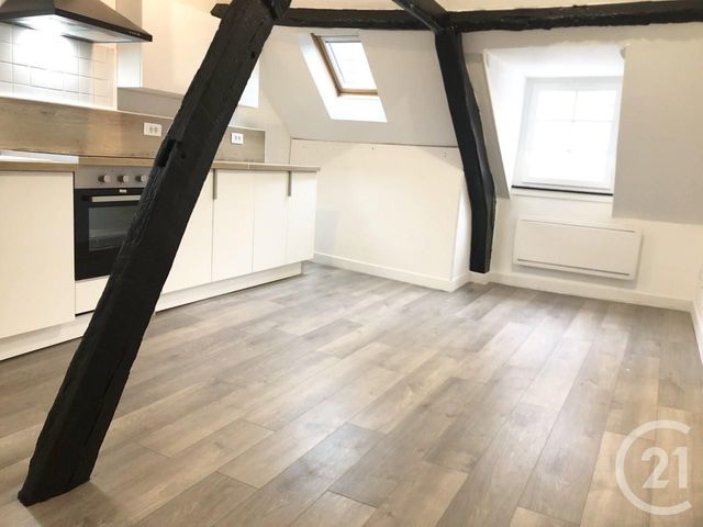 Appartement T4 &agrave; louer - 4 pi&egrave;ces - 57,43 m2 - Pont Audemer - 27 - HAUTE-NORMANDIE