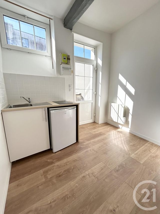 Appartement F1 &agrave; louer - 1 pi&egrave;ce - 12,83 m2 - Pont Audemer - 27 - HAUTE-NORMANDIE
