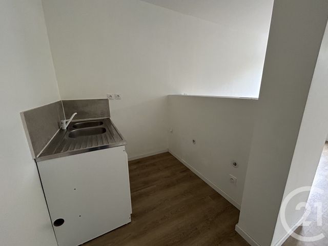 Maison &agrave; louer - 5 pi&egrave;ces - 72 m2 - Pont Audemer - 27 - HAUTE-NORMANDIE