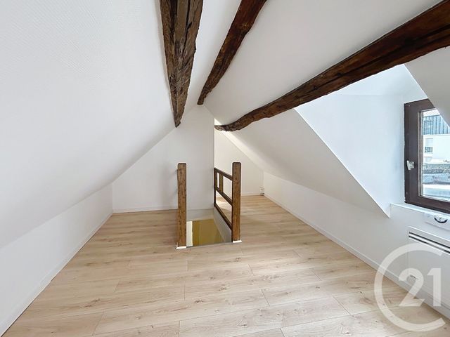 Appartement &agrave; louer - 3 pi&egrave;ces - 50,05 m2 - Pont Audemer - 27 - HAUTE-NORMANDIE