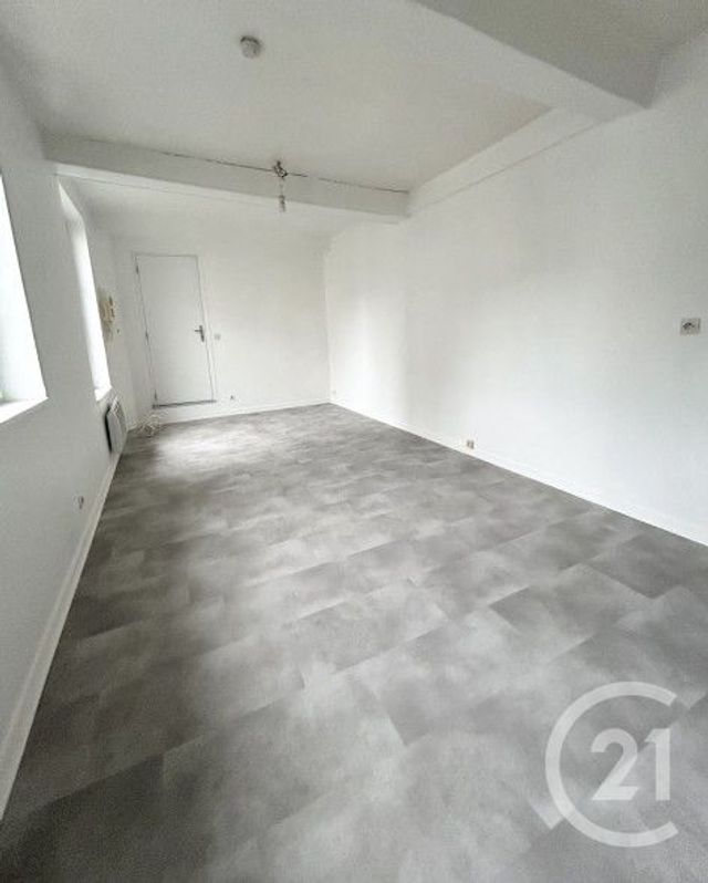 Appartement Studio &agrave; louer - 1 pi&egrave;ce - 22,78 m2 - Pont Audemer - 27 - HAUTE-NORMANDIE