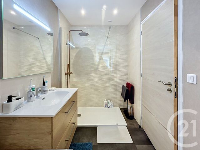 Maison &agrave; louer - 5 pi&egrave;ces - 76,99 m2 - Pont Audemer - 27 - HAUTE-NORMANDIE