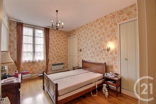 Maison à vendre - 5 pièces - 163 m2 - Vendome - 41 - CENTRE