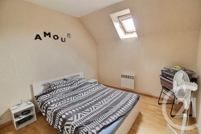 Maison à vendre - 7 pièces - 130 m2 - St Hilaire La Gravelle - 41 - CENTRE