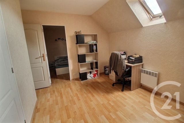 Maison à vendre - 7 pièces - 130 m2 - St Hilaire La Gravelle - 41 - CENTRE