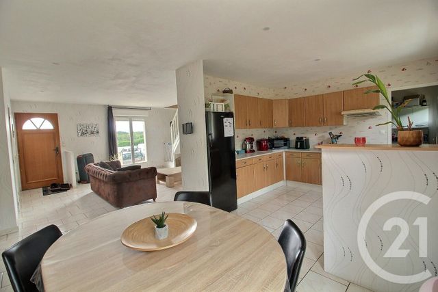 Maison à vendre - 7 pièces - 130 m2 - St Hilaire La Gravelle - 41 - CENTRE