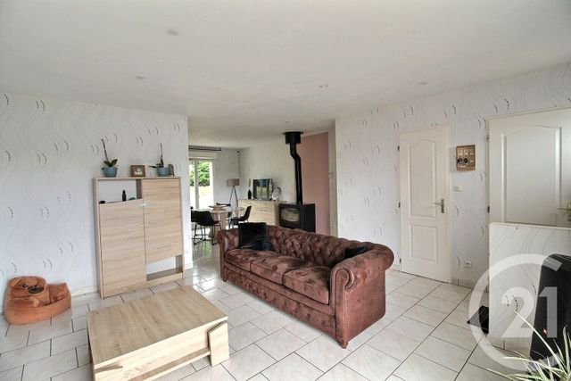 Maison à vendre - 7 pièces - 130 m2 - St Hilaire La Gravelle - 41 - CENTRE