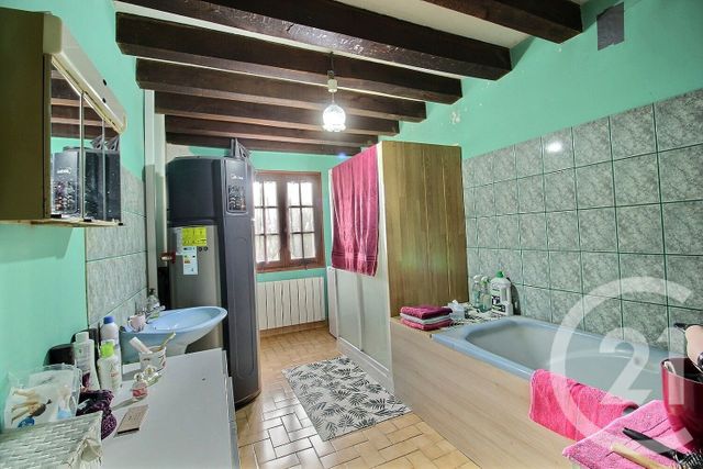 Maison &agrave; vendre - 5 pi&egrave;ces - 138,73 m2 - Prunay Cassereau - 41 - CENTRE