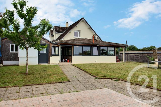 Maison à vendre - 7 pièces - 168,21 m2 - Vendome - 41 - CENTRE