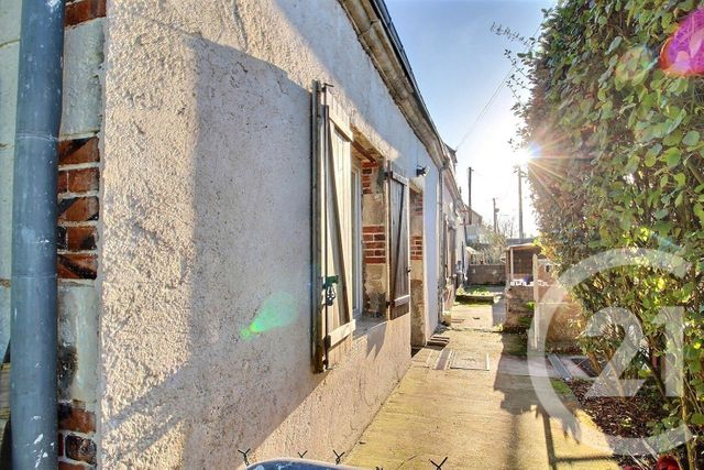 Maison &agrave; vendre - 4 pi&egrave;ces - 99 m2 - St Hilaire La Gravelle - 41 - CENTRE