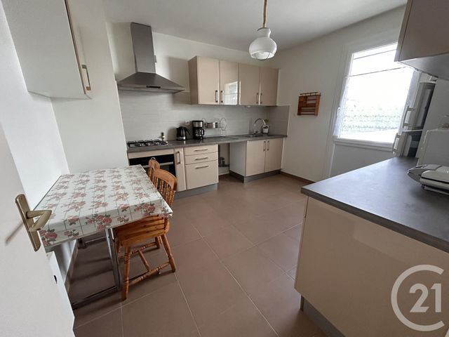 Maison à vendre - 8 pièces - 135 m2 - Les Essarts Le Roi - 78 - ILE-DE-FRANCE