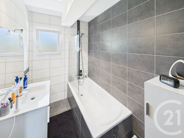 Maison &agrave; vendre - 8 pi&egrave;ces - 204 m2 - St Leger En Yvelines - 78 - ILE-DE-FRANCE