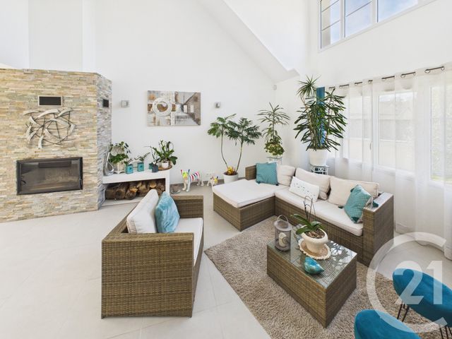 Maison &agrave; vendre - 8 pi&egrave;ces - 204 m2 - St Leger En Yvelines - 78 - ILE-DE-FRANCE