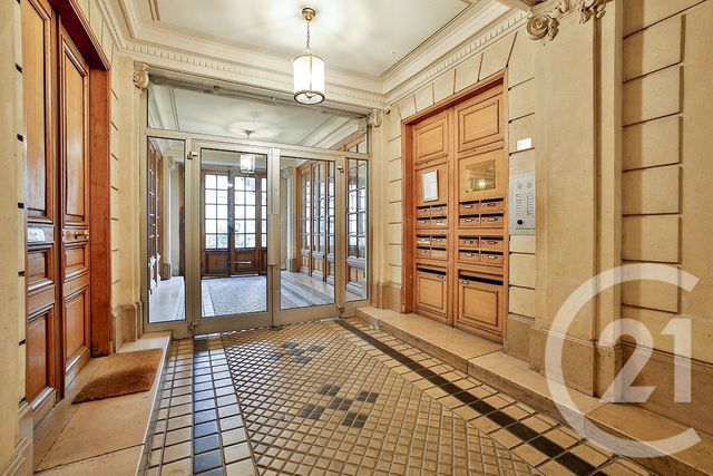 Appartement &agrave; vendre - 4 pi&egrave;ces - 100,70 m2 - Paris - 75009 - ILE-DE-FRANCE