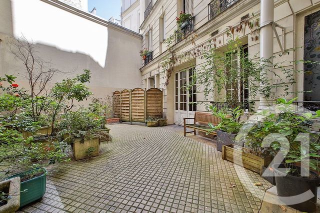 Appartement &agrave; vendre - 4 pi&egrave;ces - 100,70 m2 - Paris - 75009 - ILE-DE-FRANCE