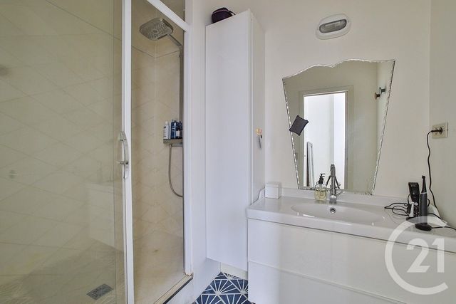 Appartement &agrave; vendre - 4 pi&egrave;ces - 100,70 m2 - Paris - 75009 - ILE-DE-FRANCE