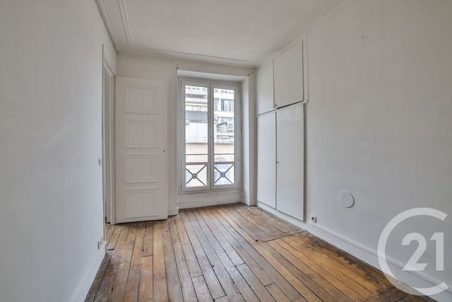 Appartement F6 à vendre - 5 pièces - 121,60 m2 - Paris - 75009 - ILE-DE-FRANCE